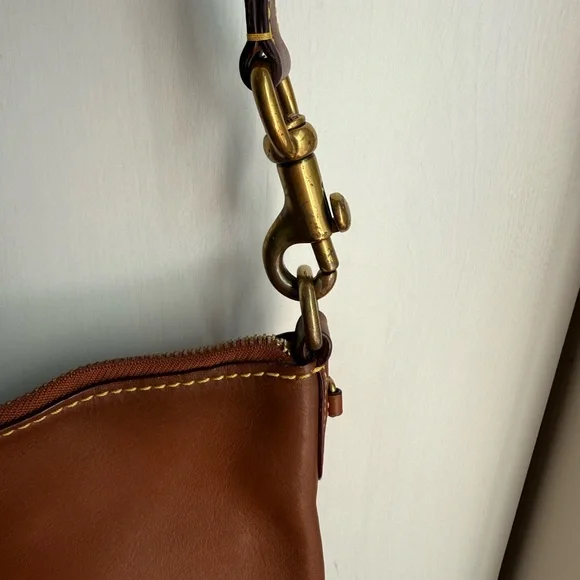 Coach 1941 Duffle 20 Saddle Leather with Brass Hardware EUC - Picture 4 of 8